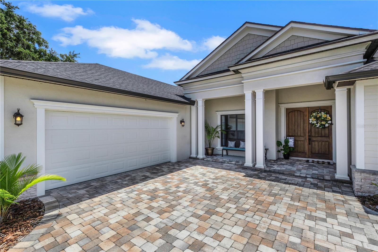 635 WHISPER WOODS DR