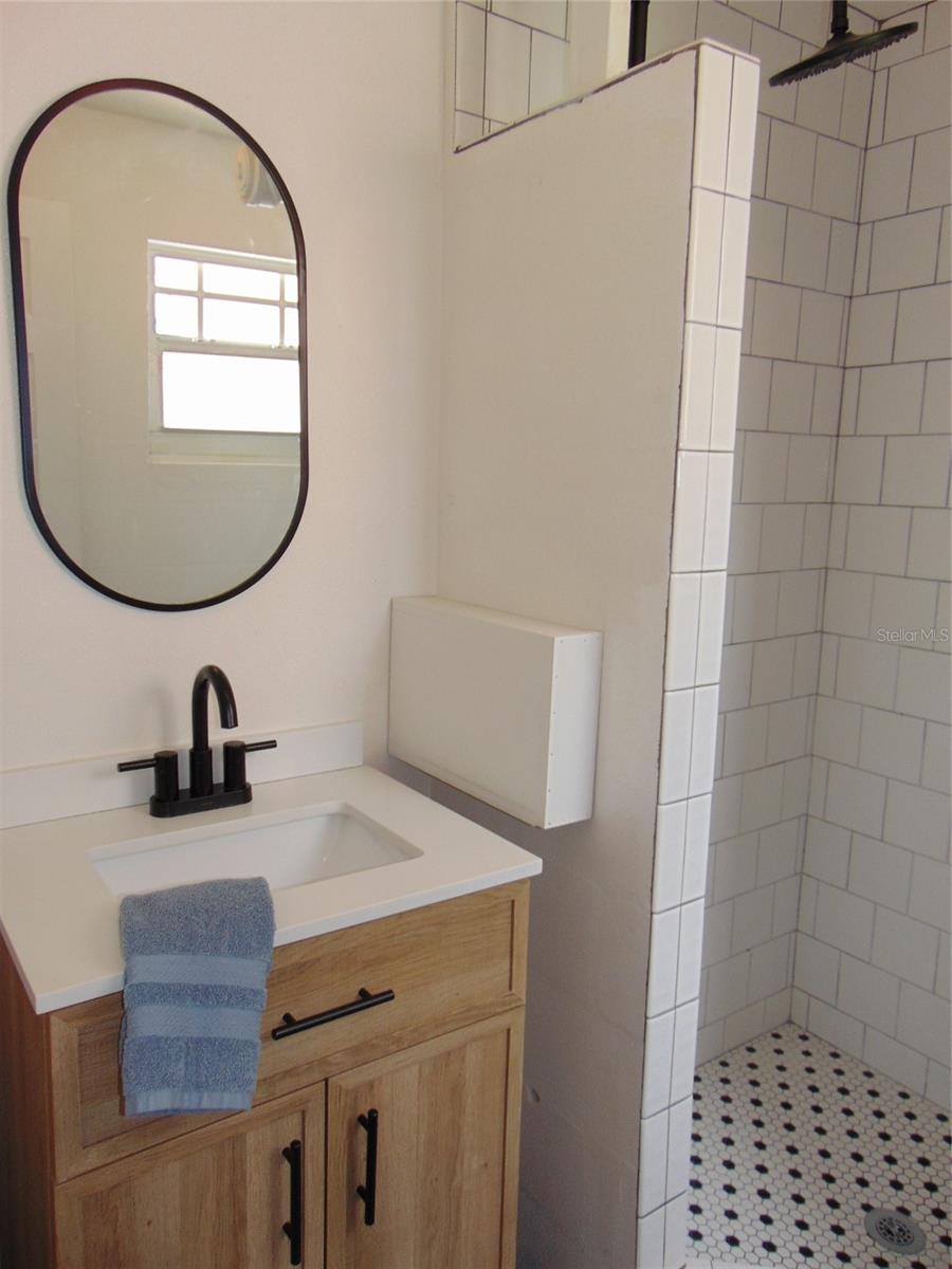 805.5 VISTABULA ST #1