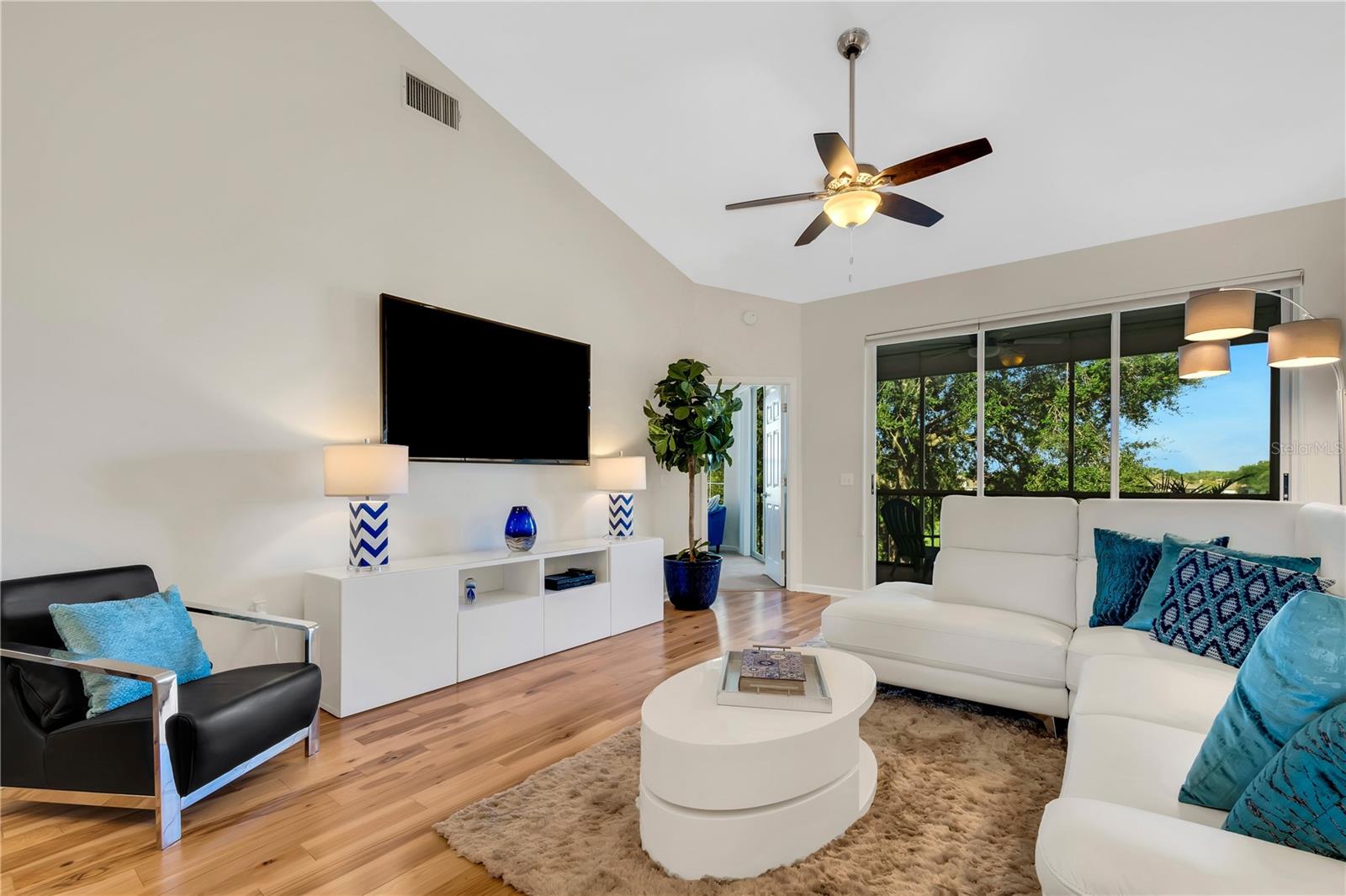 421 ENCLAVE PL #421