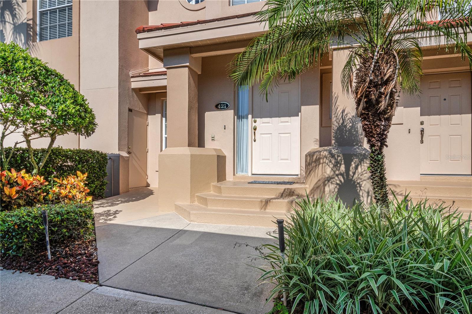 421 ENCLAVE PL #421