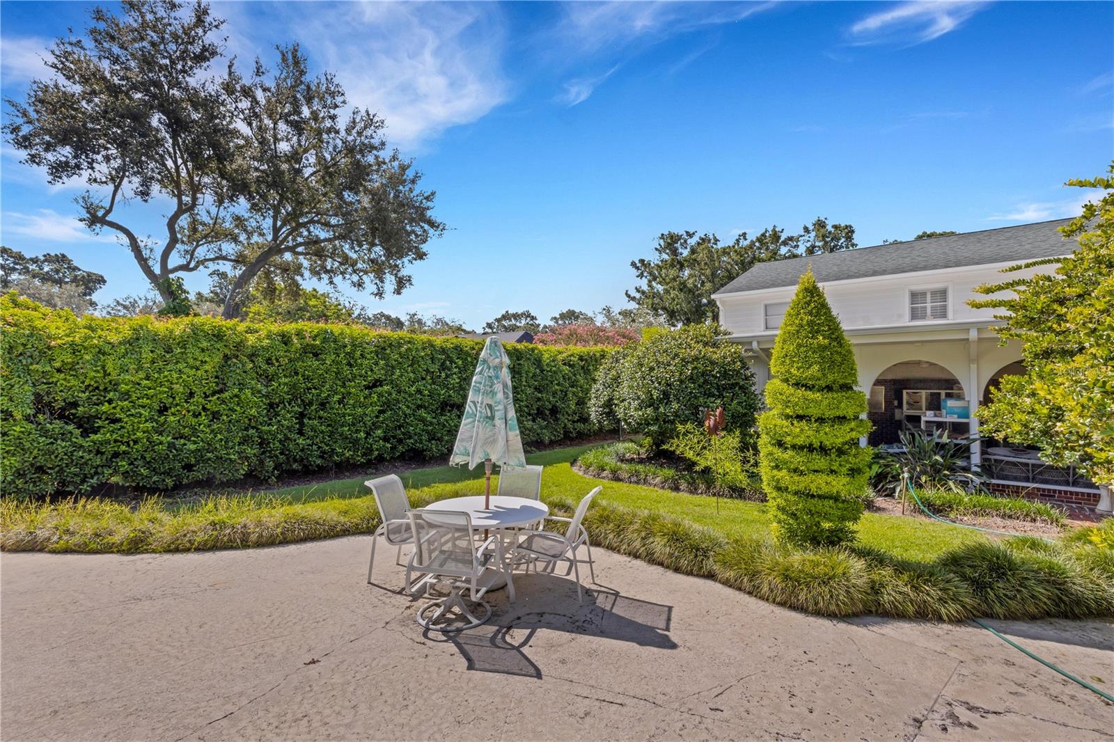1434 FAIRHAVEN DR