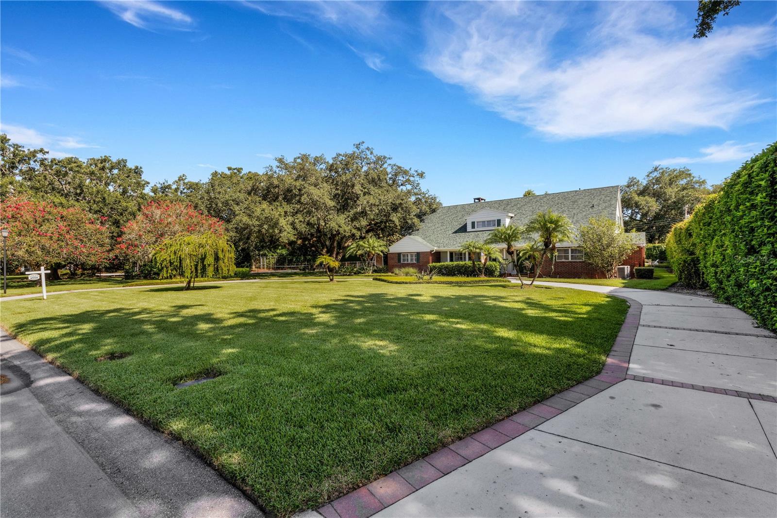 1434 FAIRHAVEN DR