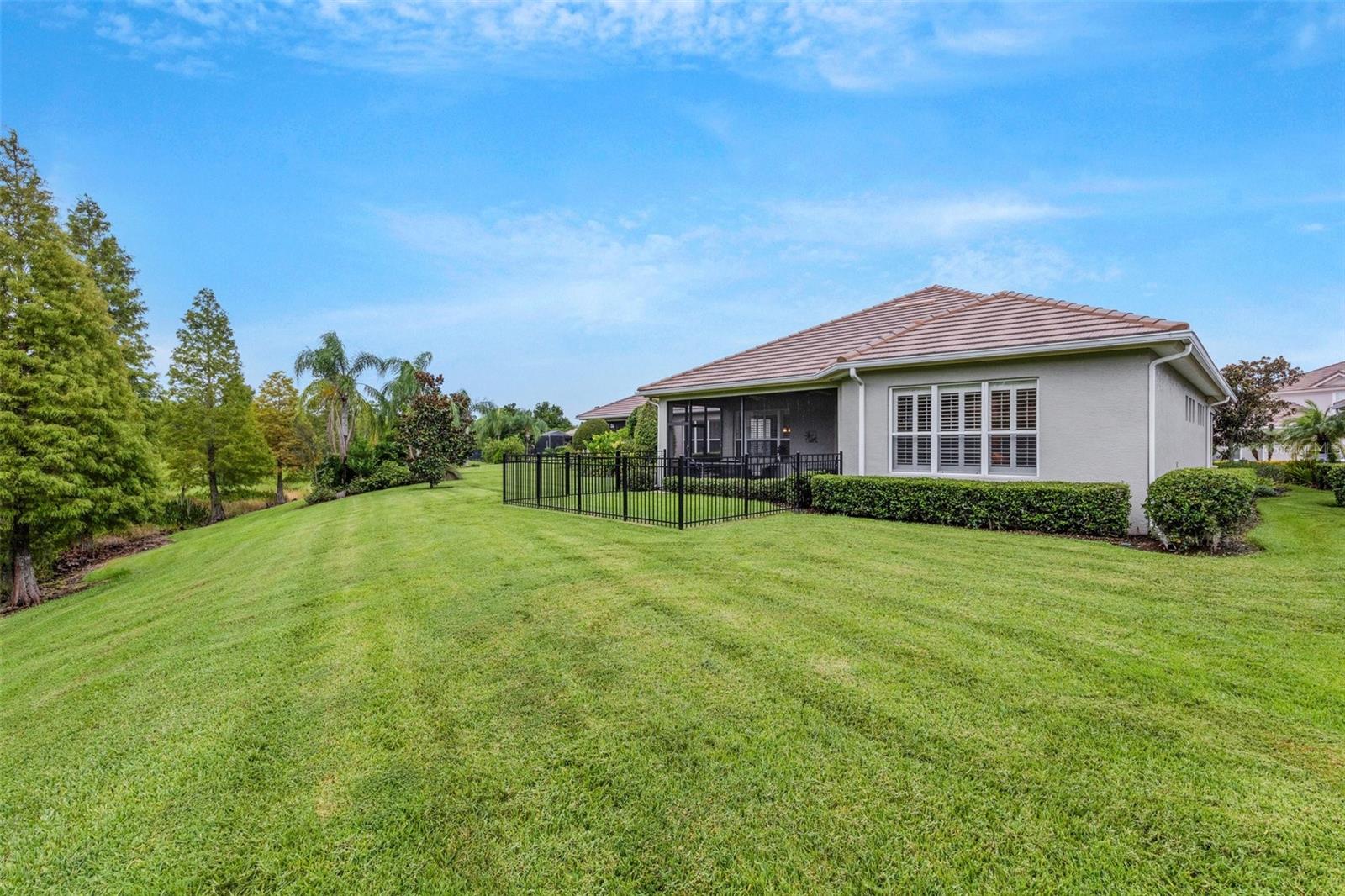 2447 LAUREL GLEN DR