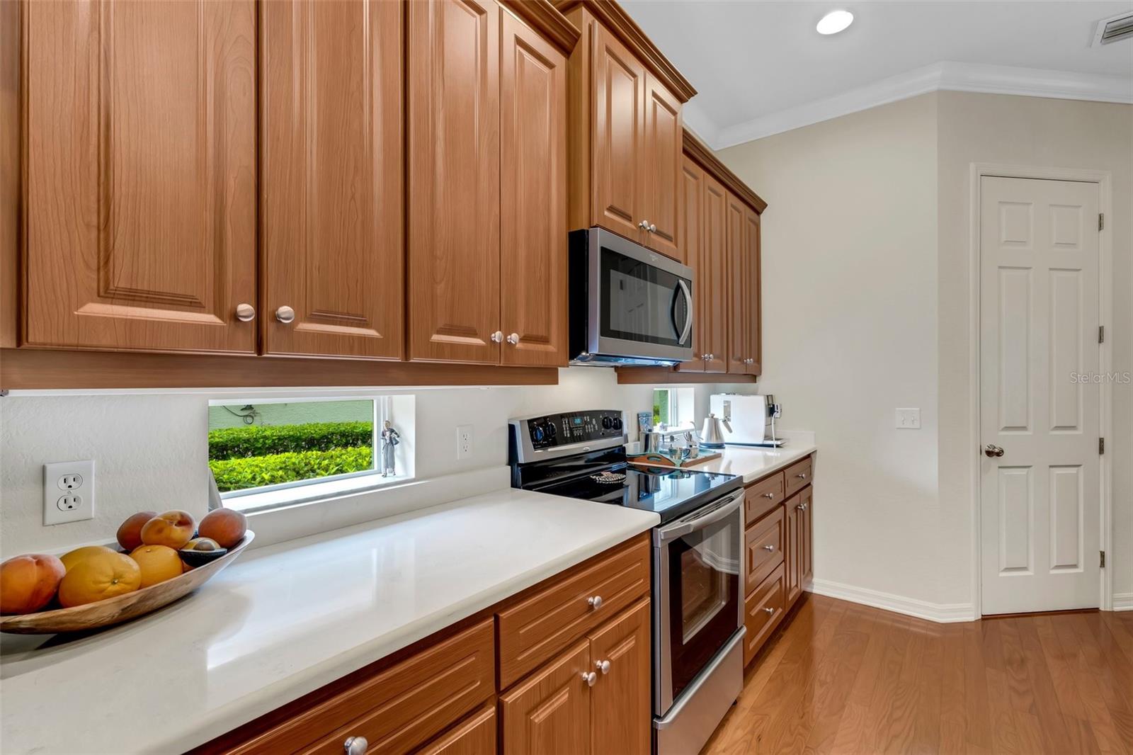 2447 LAUREL GLEN DR