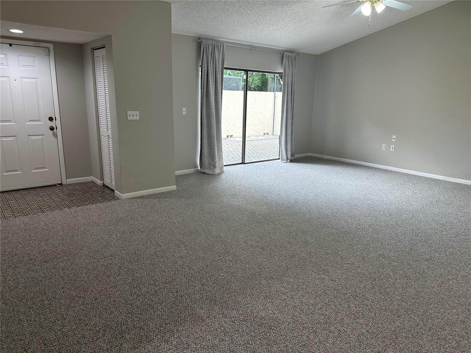 1880 N CRYSTAL LAKE DR #15