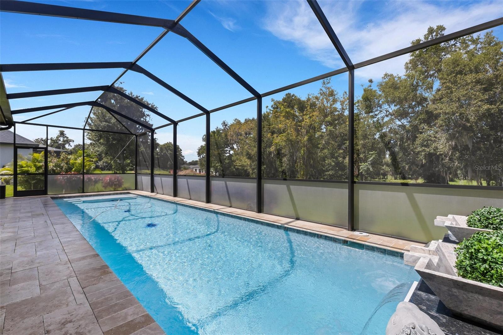 2528 DELPHI WOODS CIR