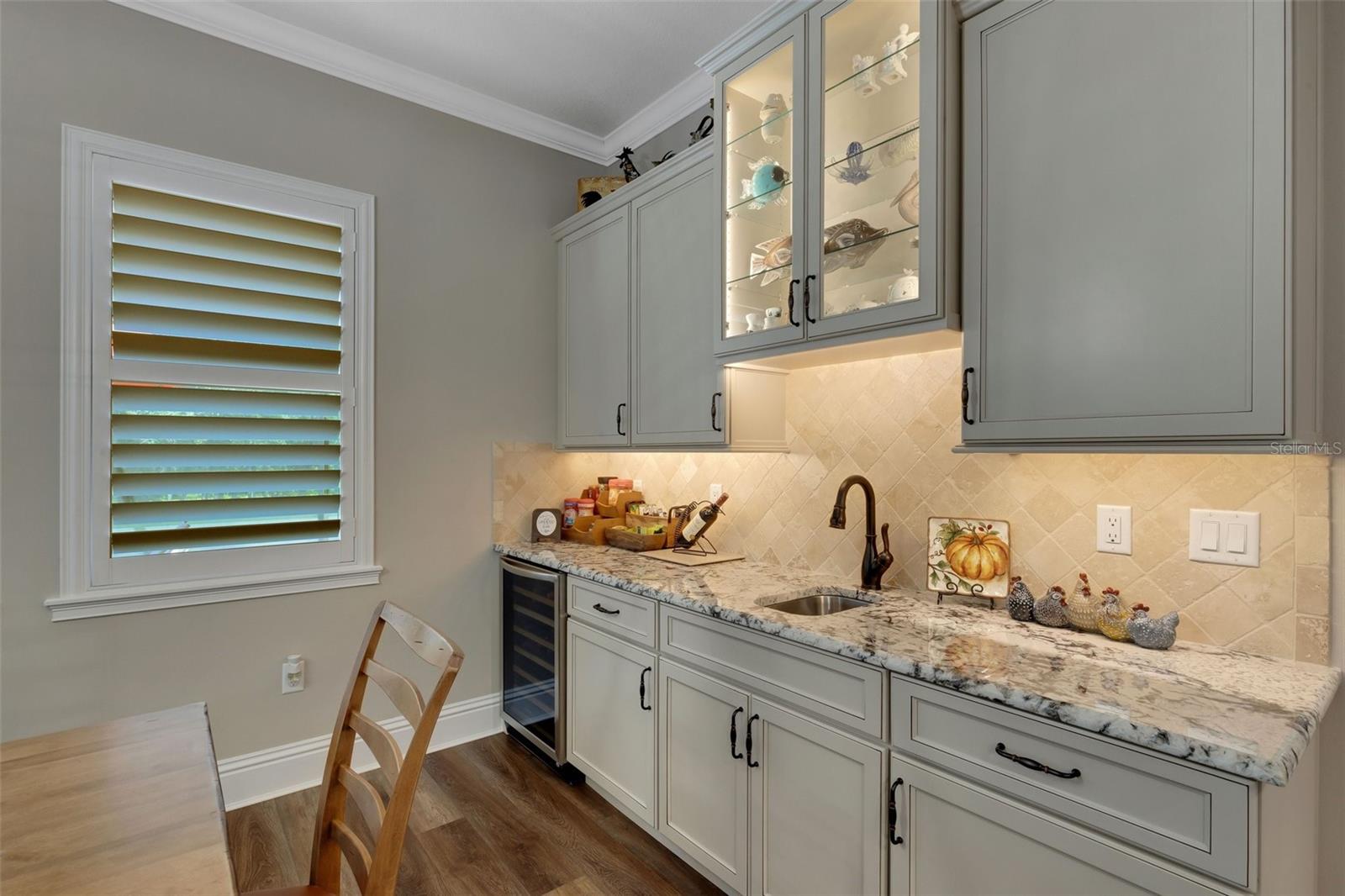 2528 DELPHI WOODS CIR