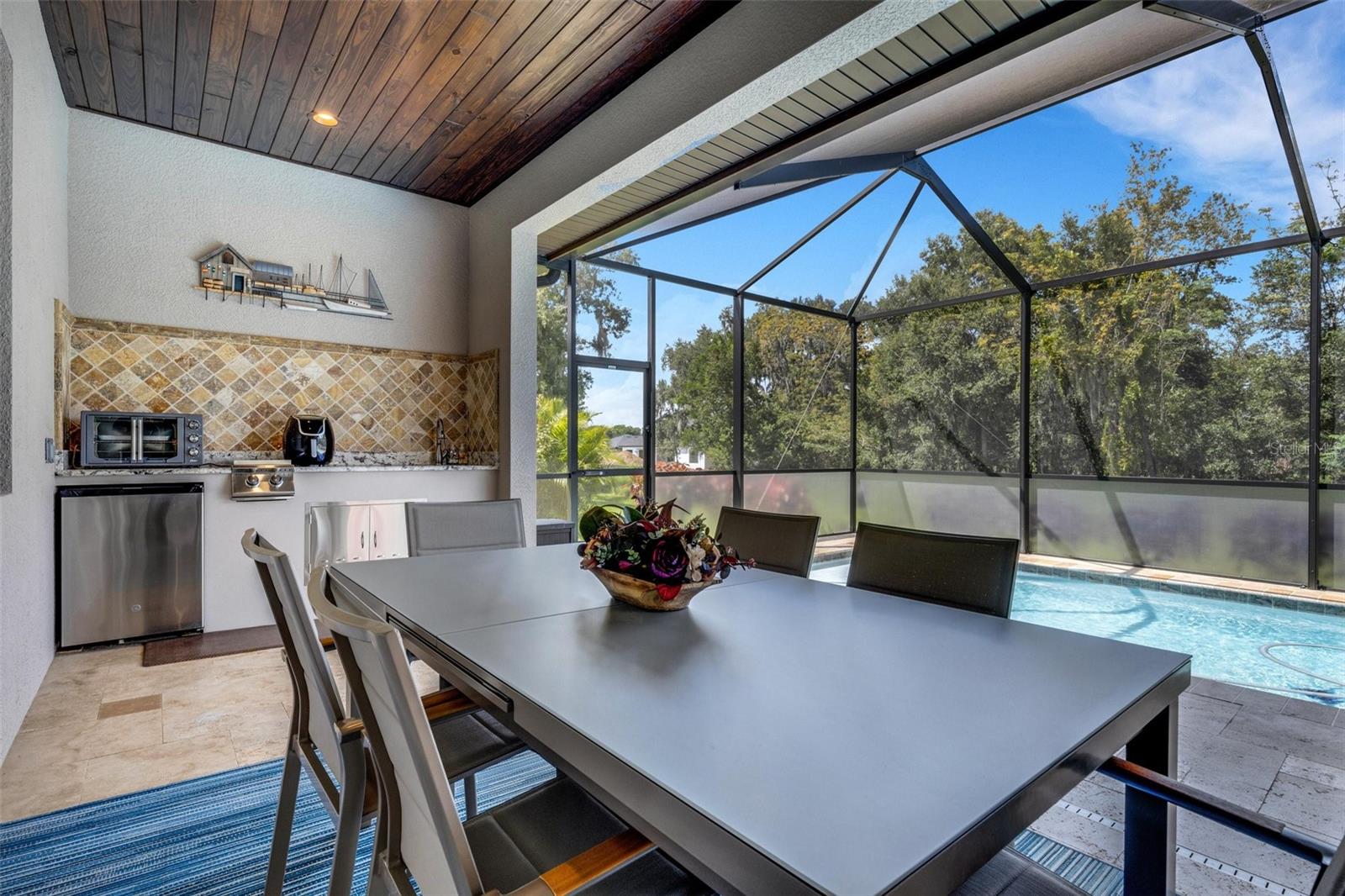 2528 DELPHI WOODS CIR