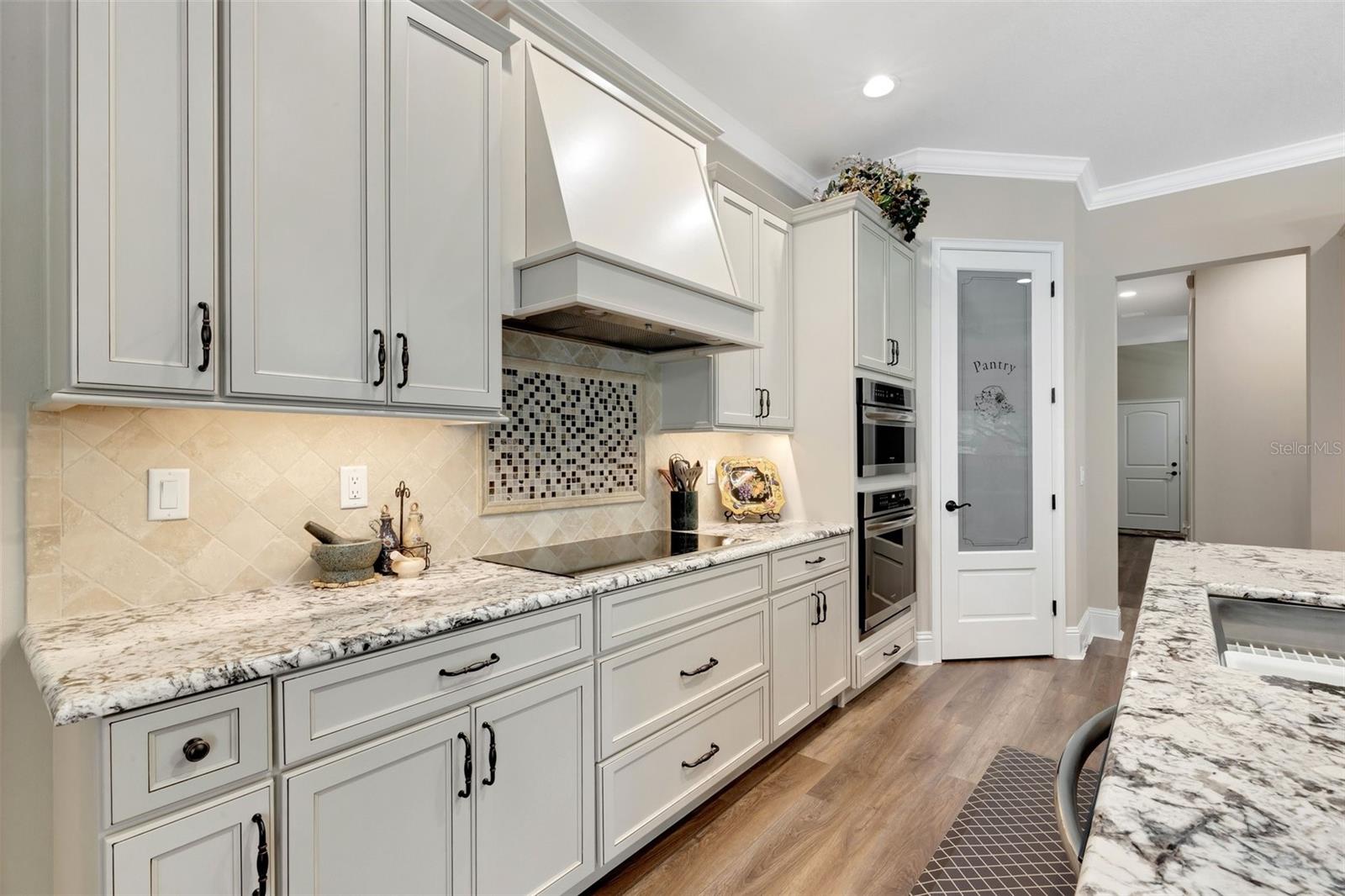 2528 DELPHI WOODS CIR