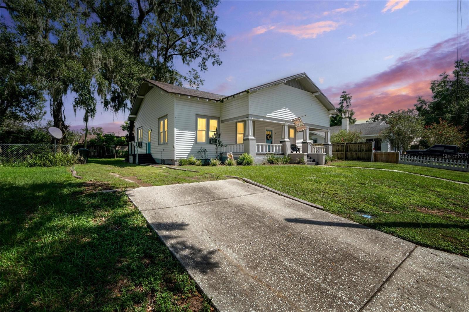 460 S FLORAL AVE
