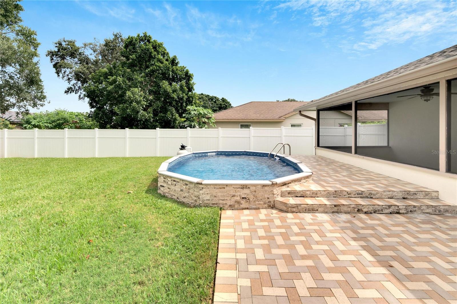 720 CONCORD LN