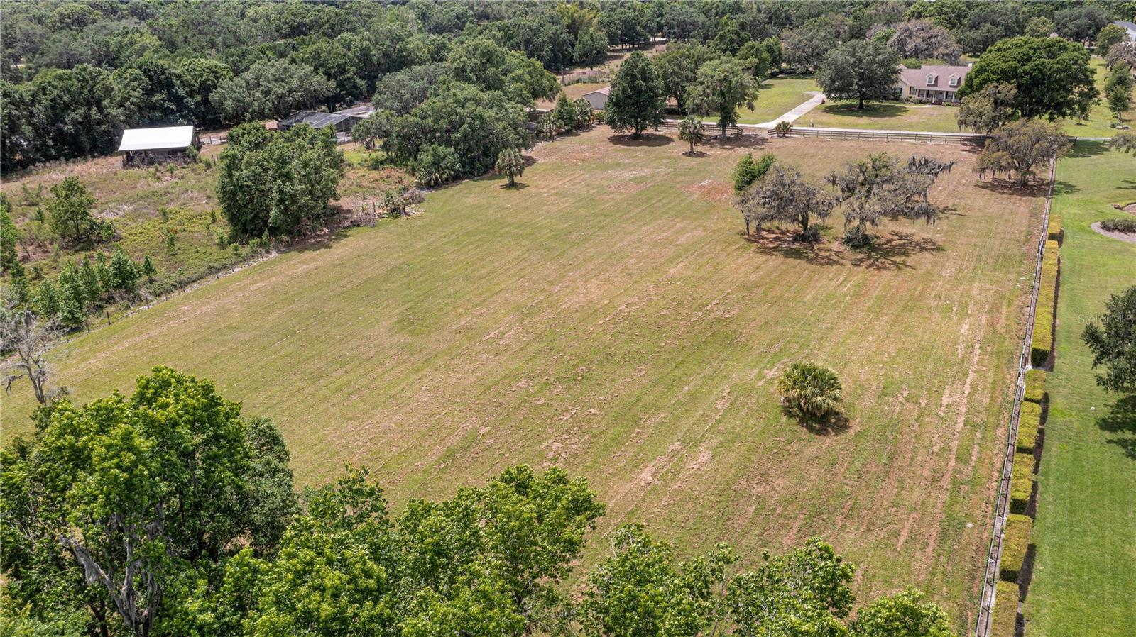 IRON OAKS, LOT 7 LN