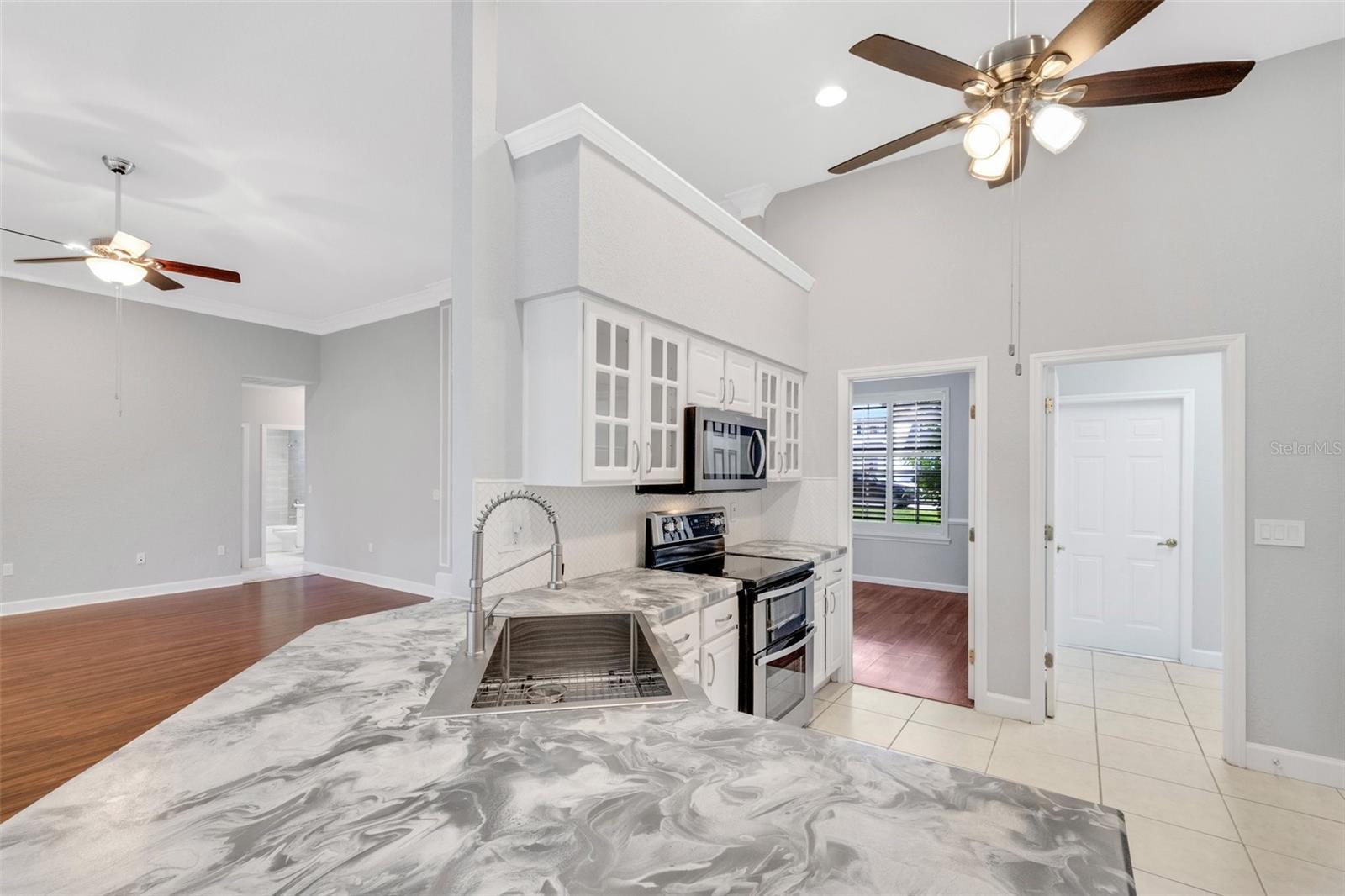 3539 ASHLING DR