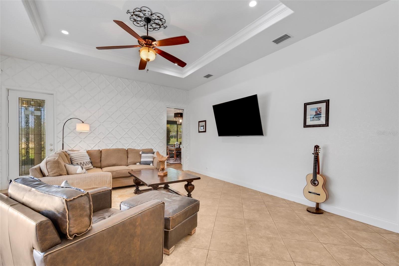 746 WHISPER WOODS DR