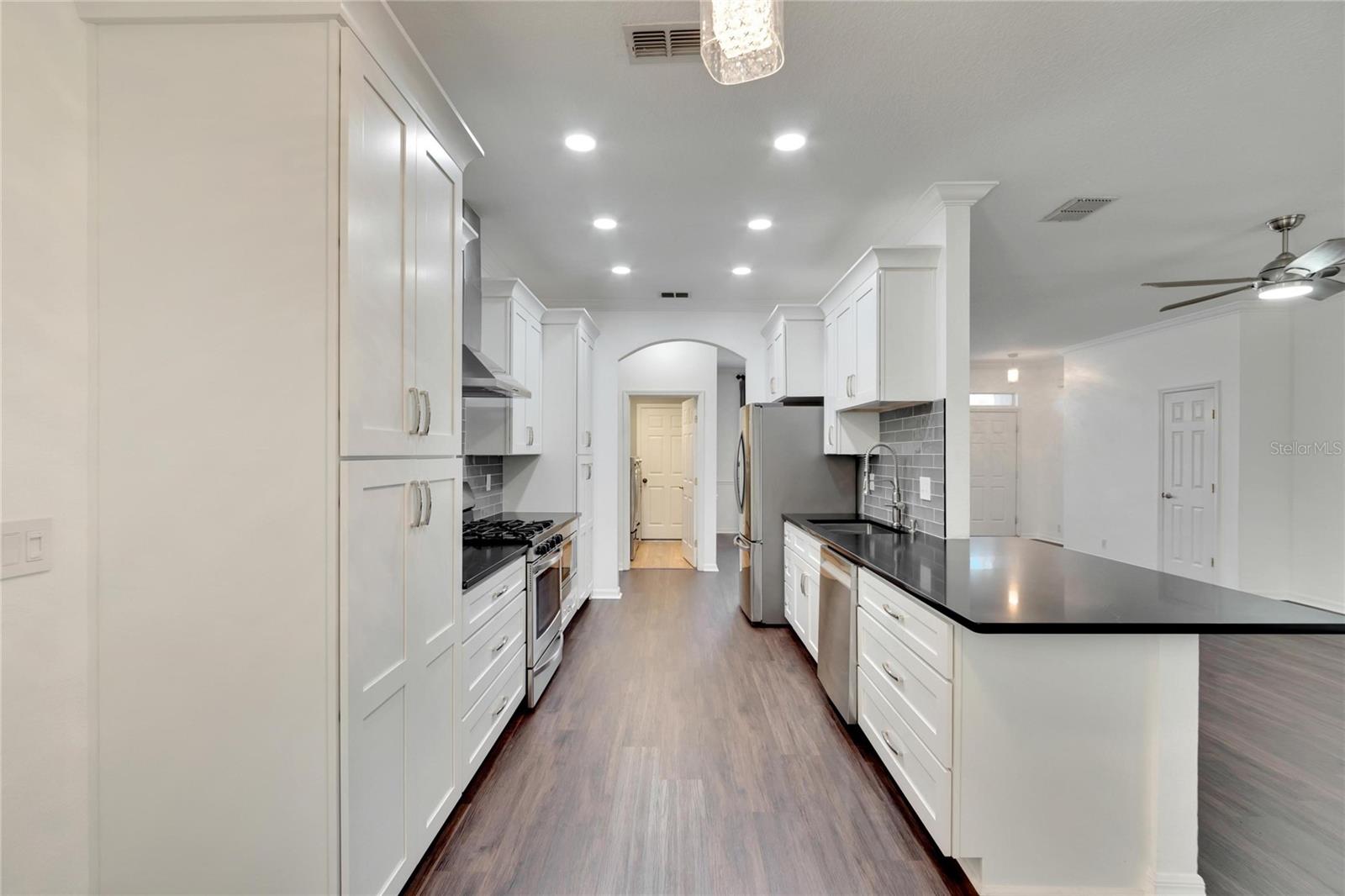 3144 BELLFLOWER WAY