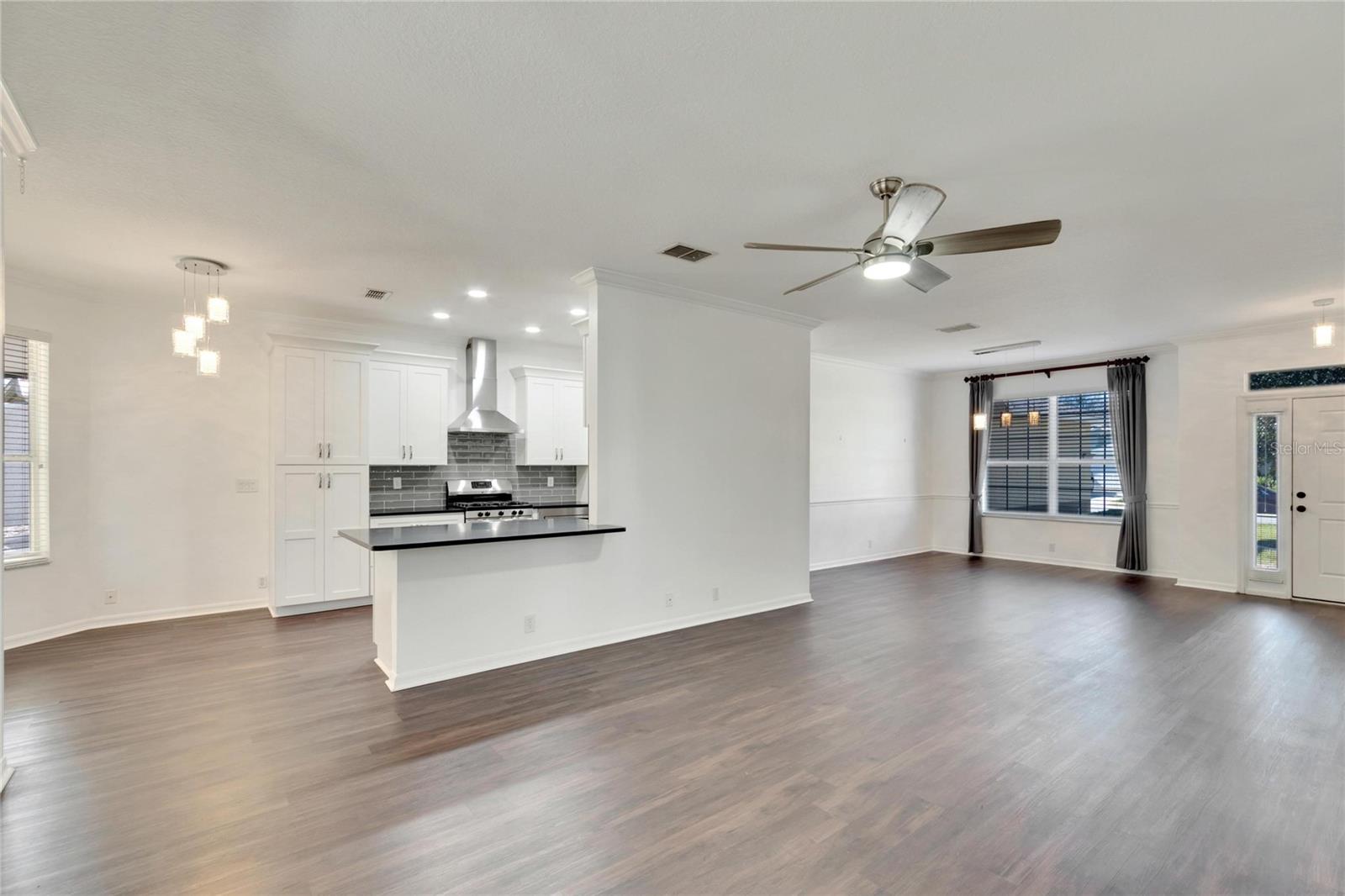 3144 BELLFLOWER WAY