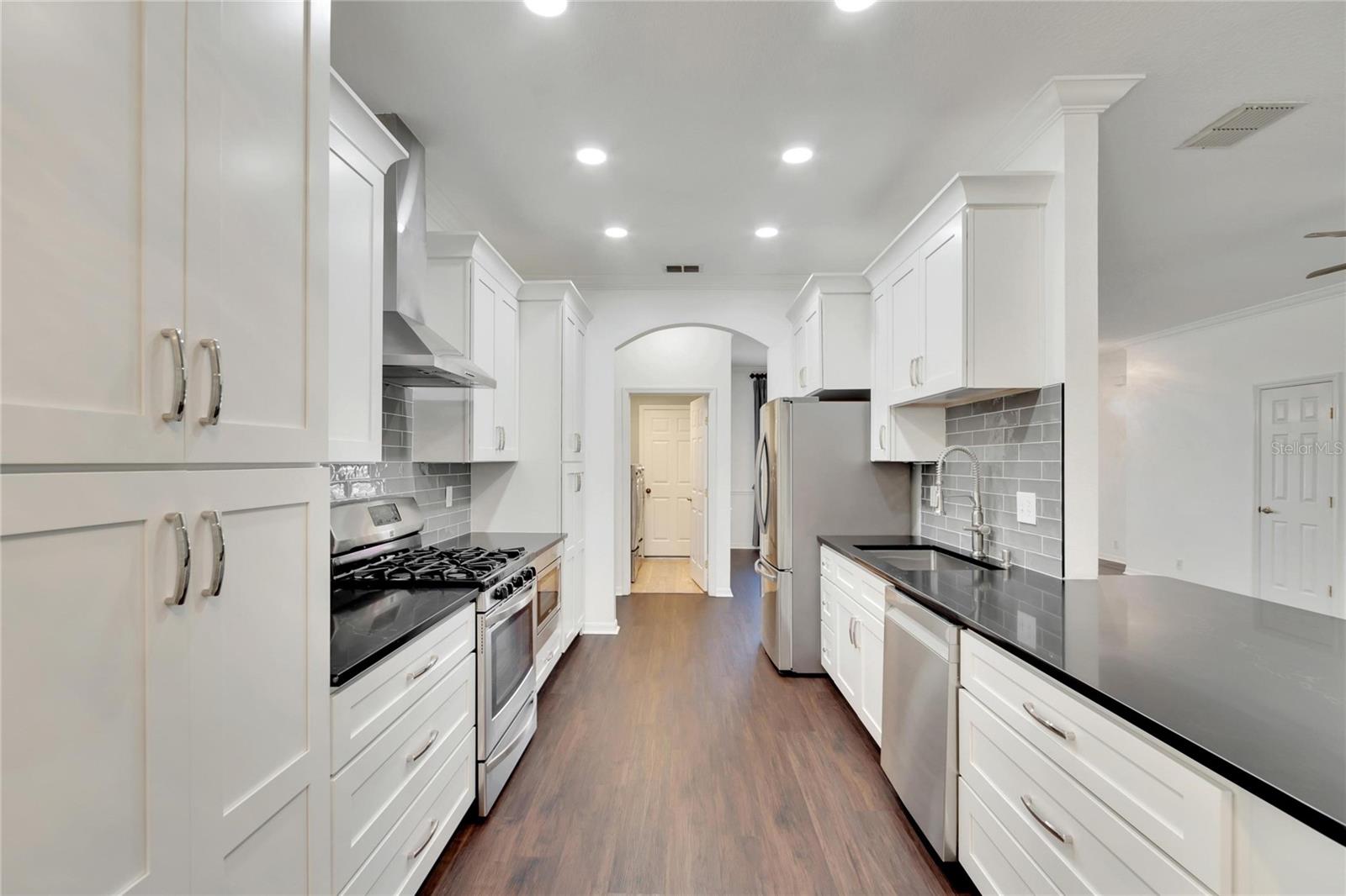 3144 BELLFLOWER WAY