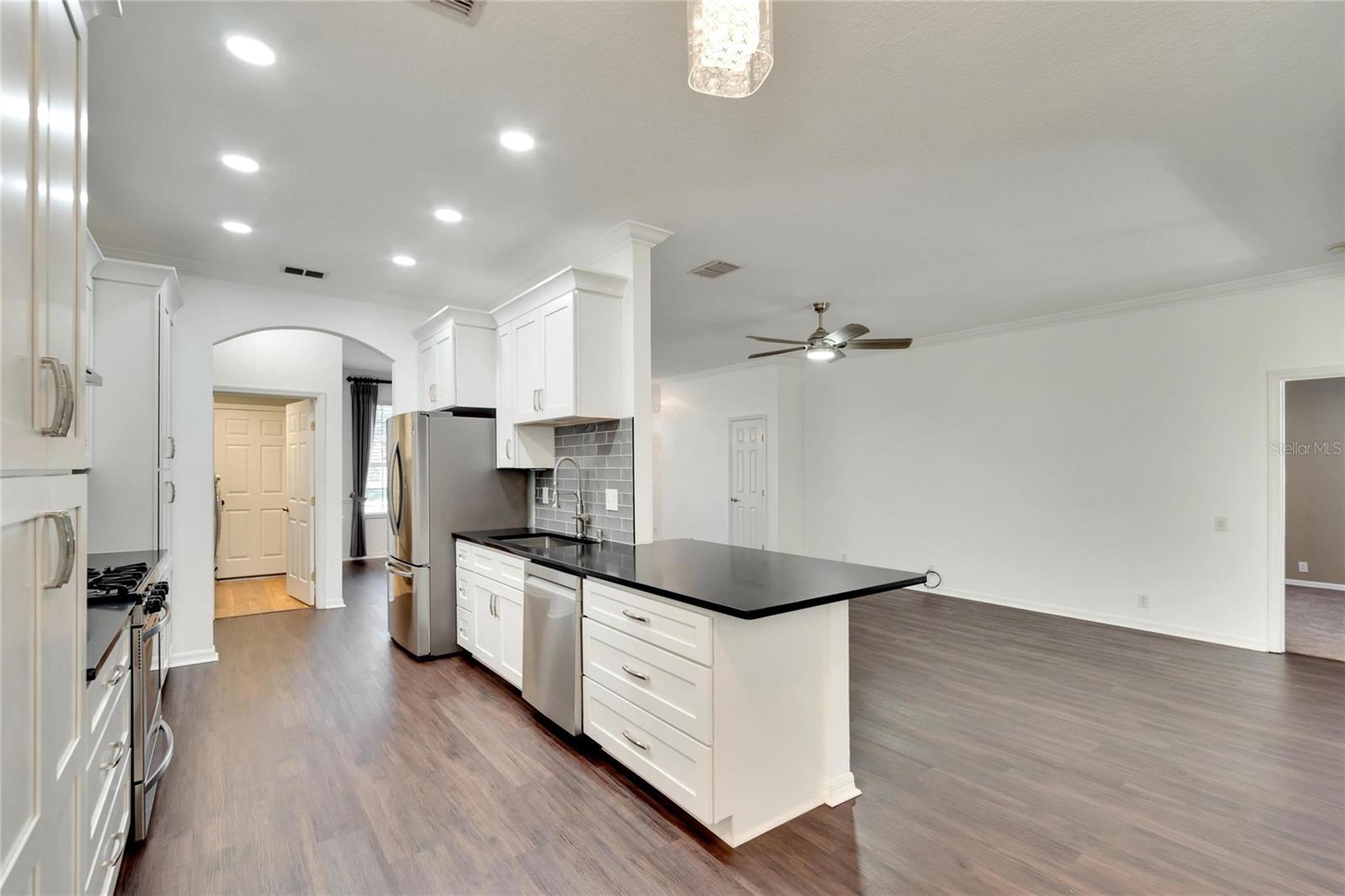 3144 BELLFLOWER WAY