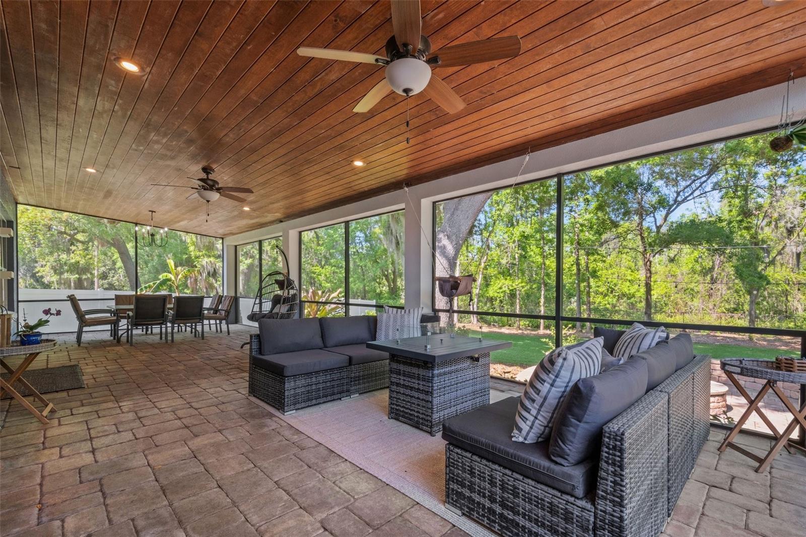300 OSPREY LANDING WAY