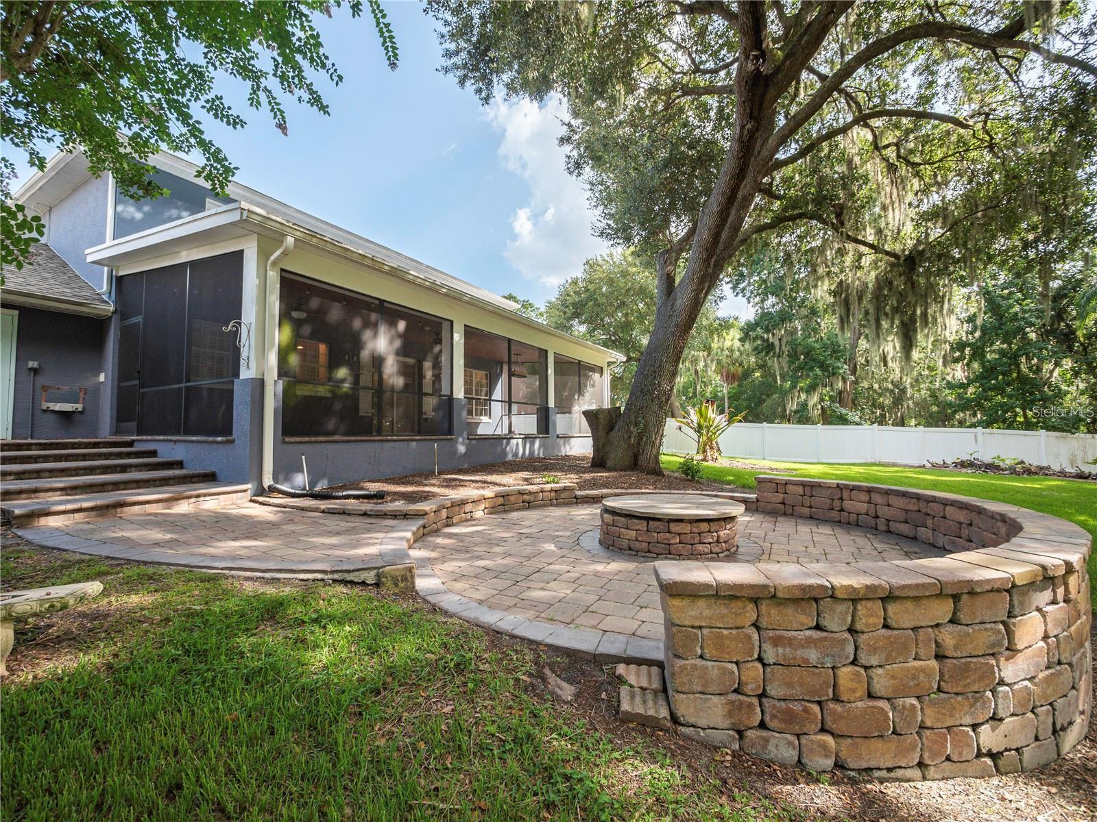 300 OSPREY LANDING WAY