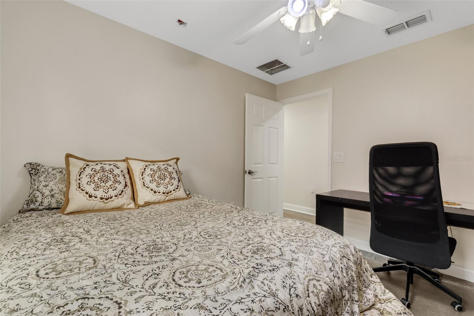3866 ALAMANDA HILLS PL