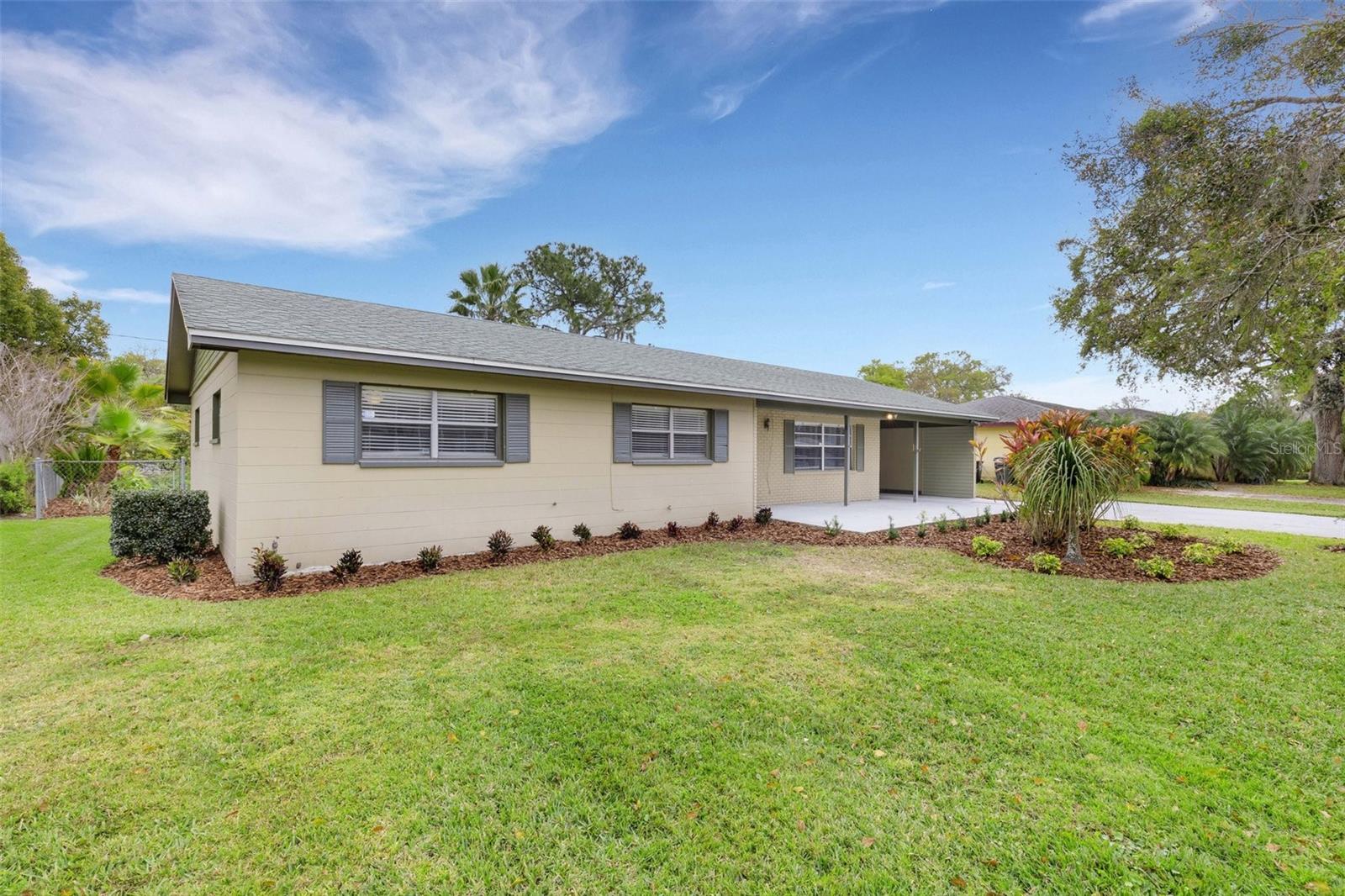 1621 STACY DR