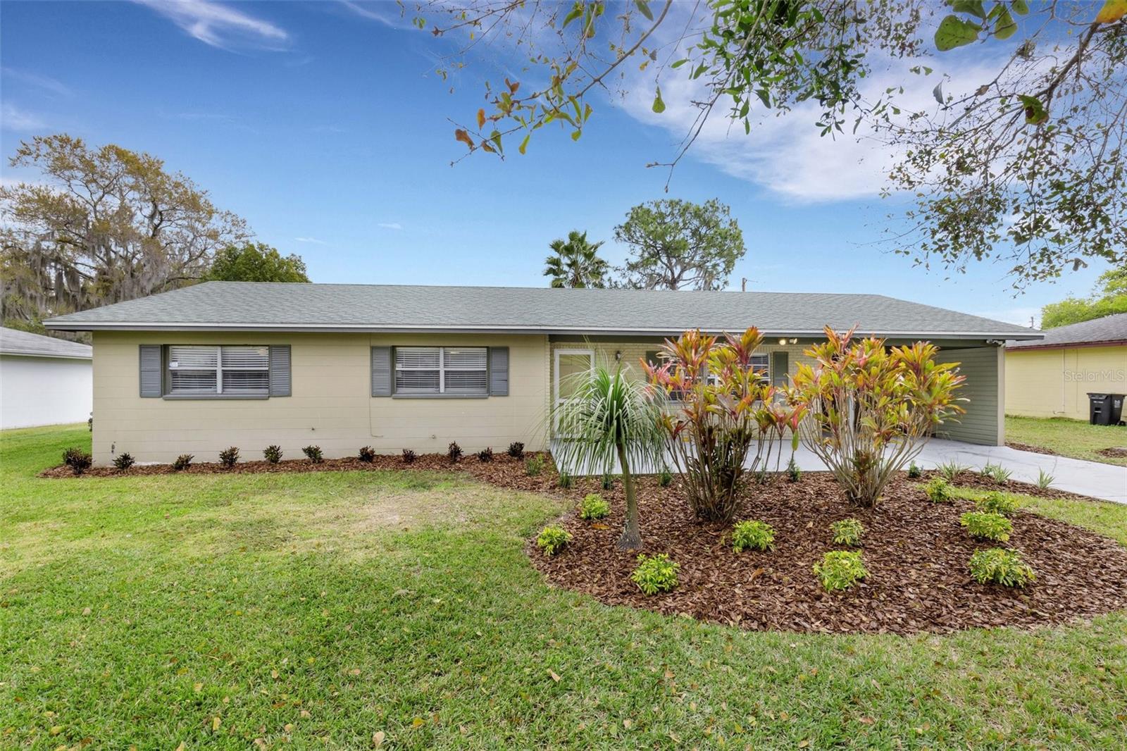 1621 STACY DR