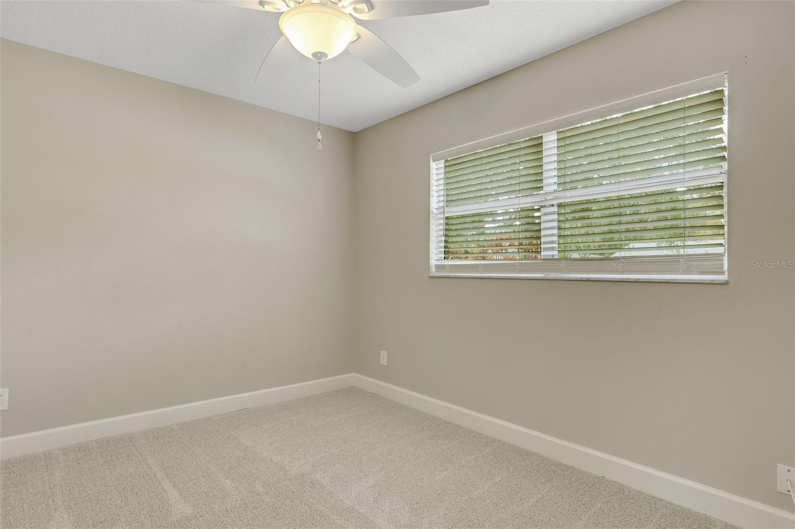 1621 STACY DR