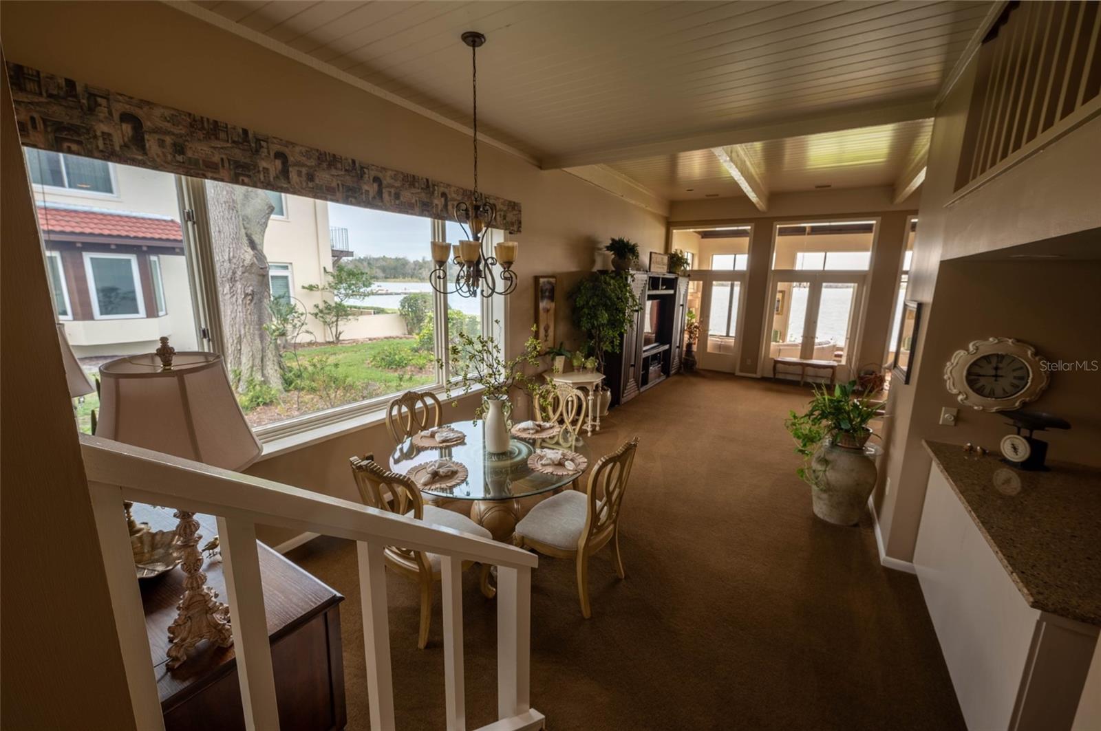 8 CASA LOMA WAY #8