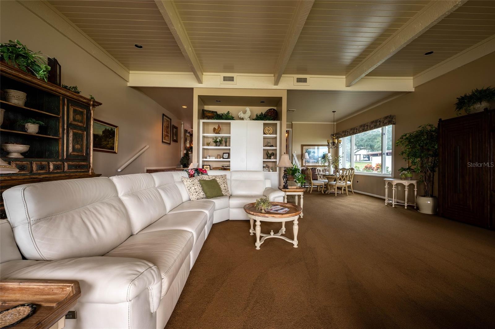 8 CASA LOMA WAY #8
