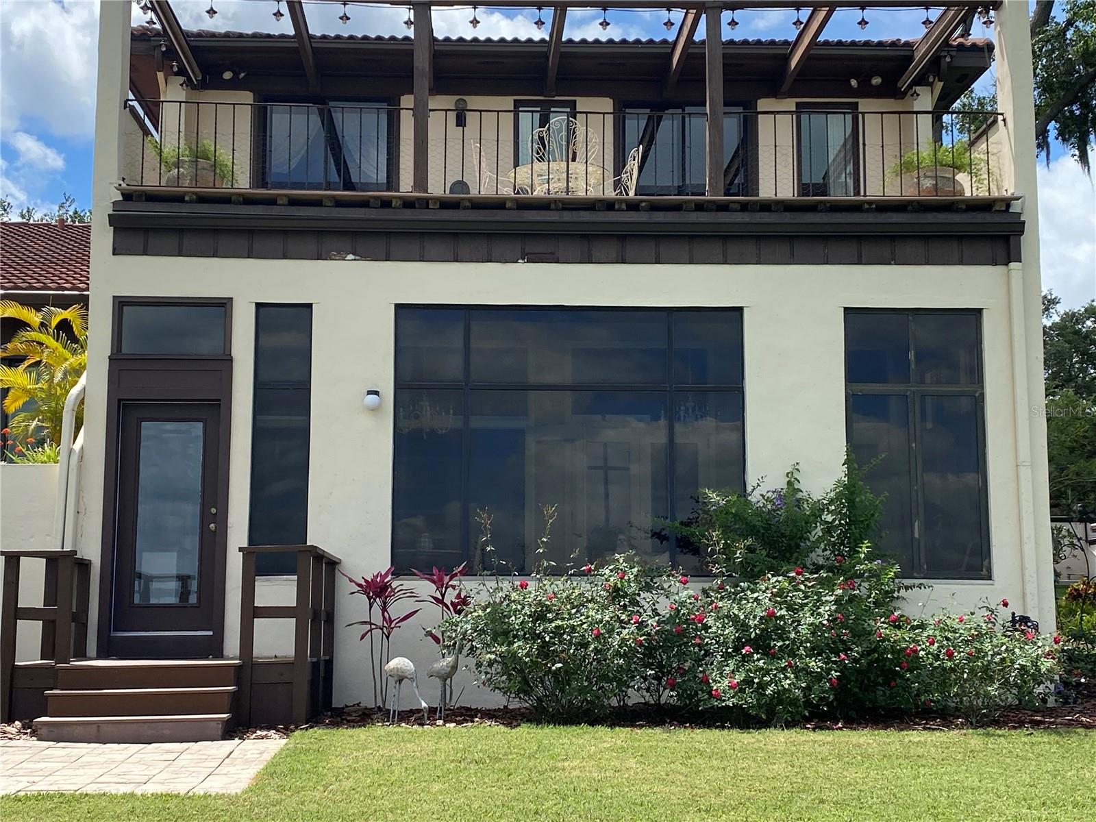 8 CASA LOMA WAY #8