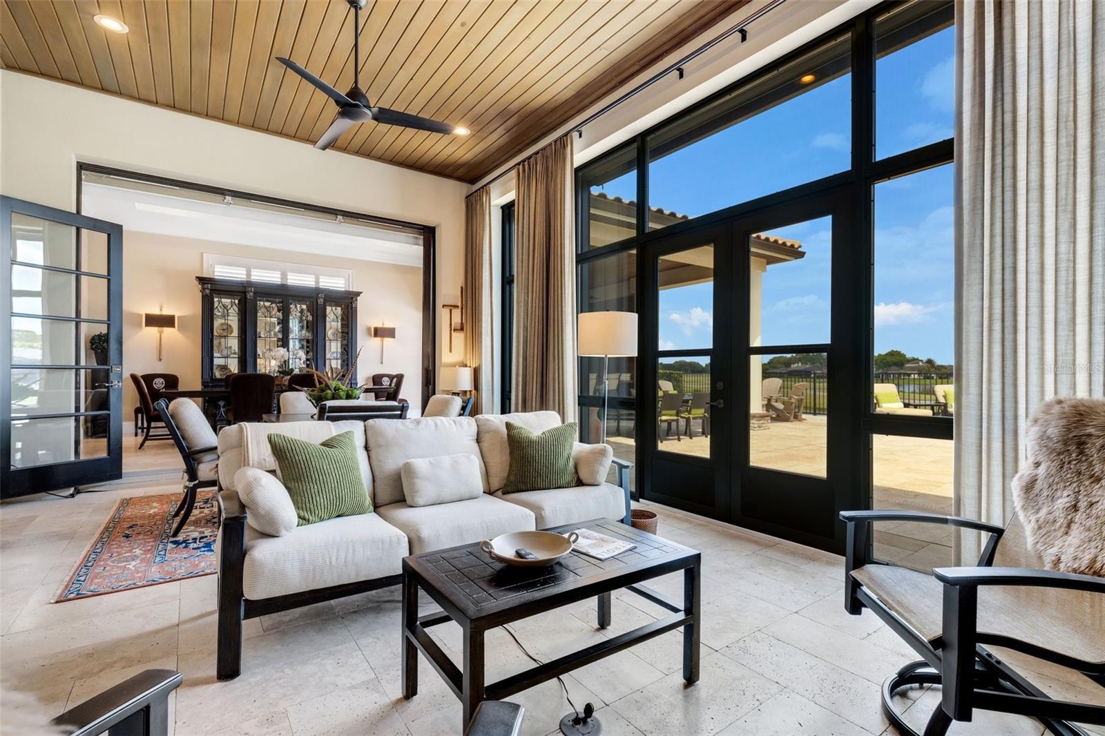2928 SANCTUARY CIR