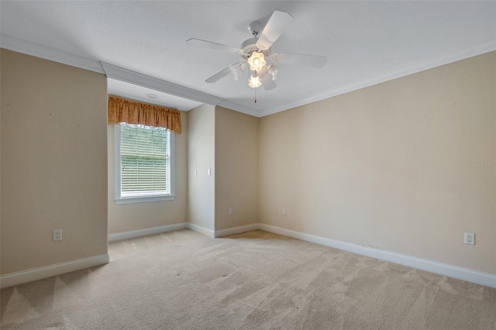 1083 LAKE DEESON WOODS LN