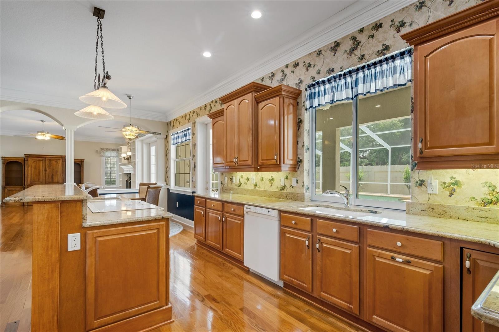 1083 LAKE DEESON WOODS LN