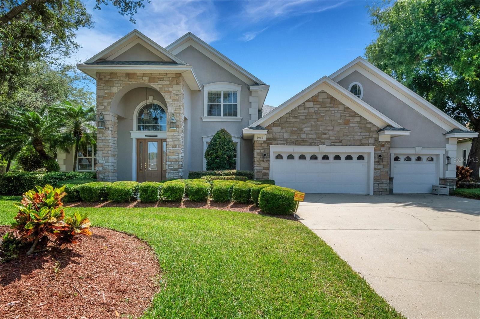 1083 LAKE DEESON WOODS LN