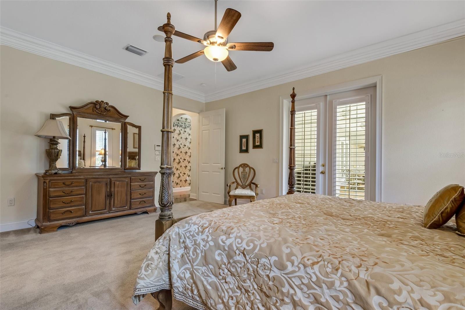 1083 LAKE DEESON WOODS LN