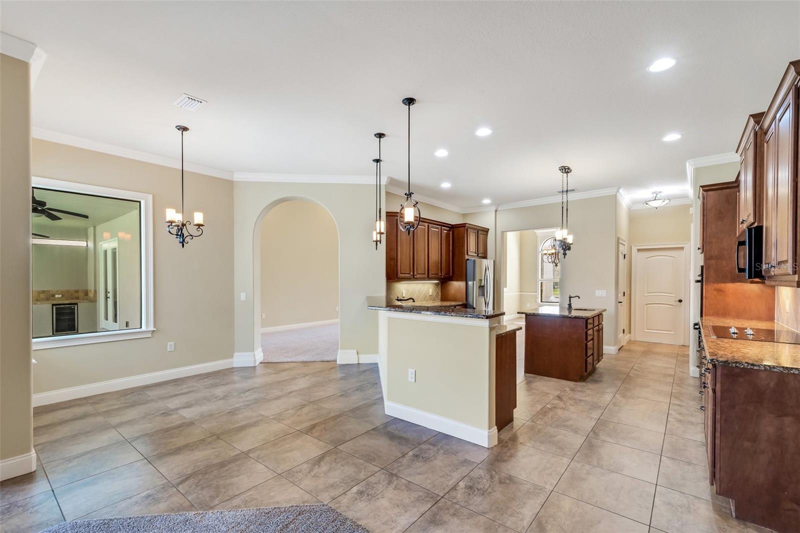 6527 EAGLE RIDGE WAY