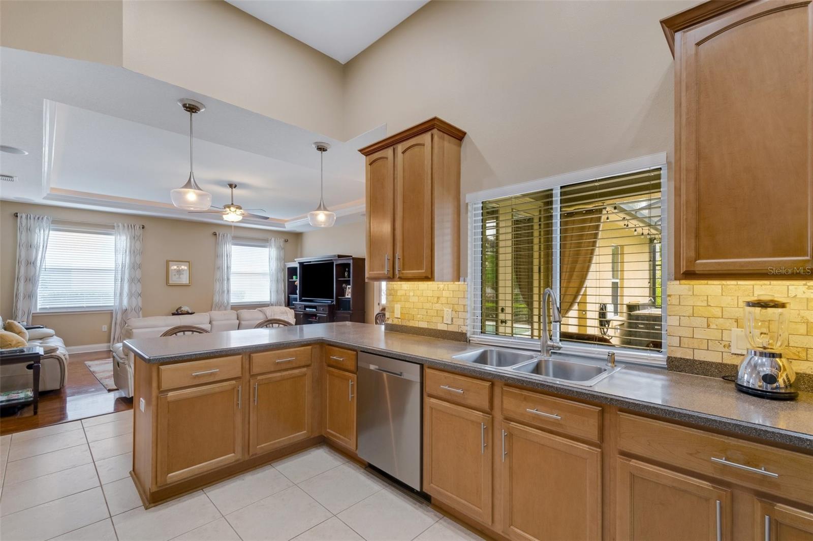 126 SHANNON OAKS DR