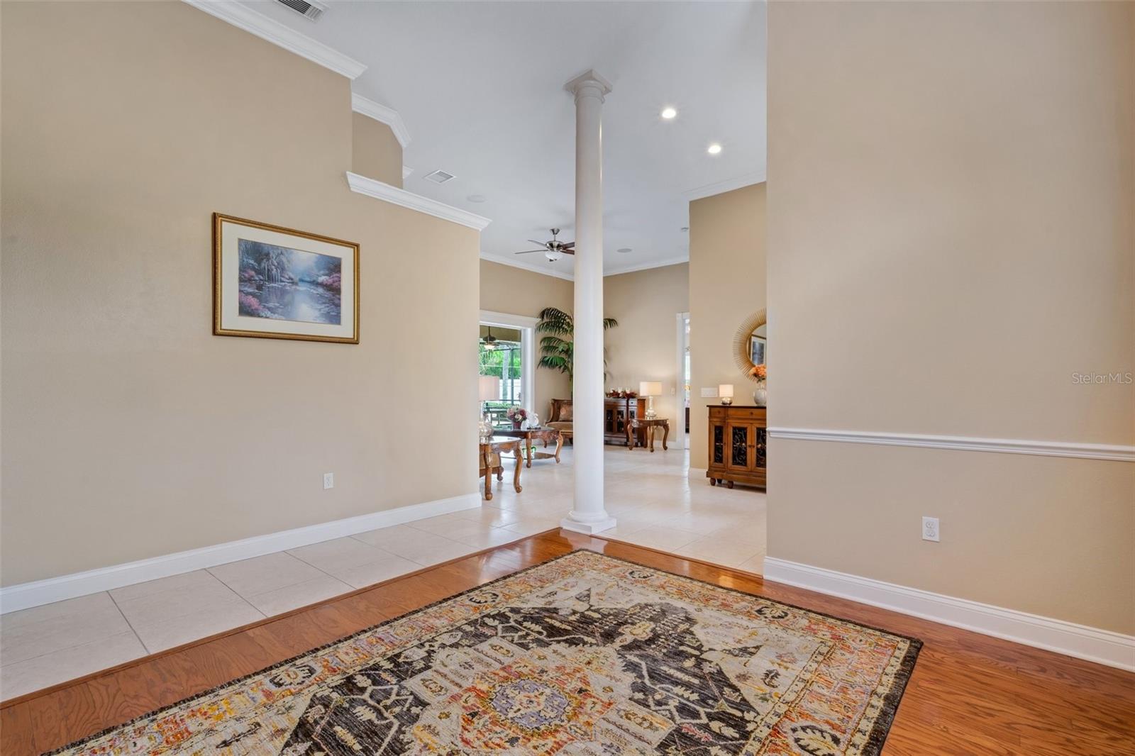 126 SHANNON OAKS DR
