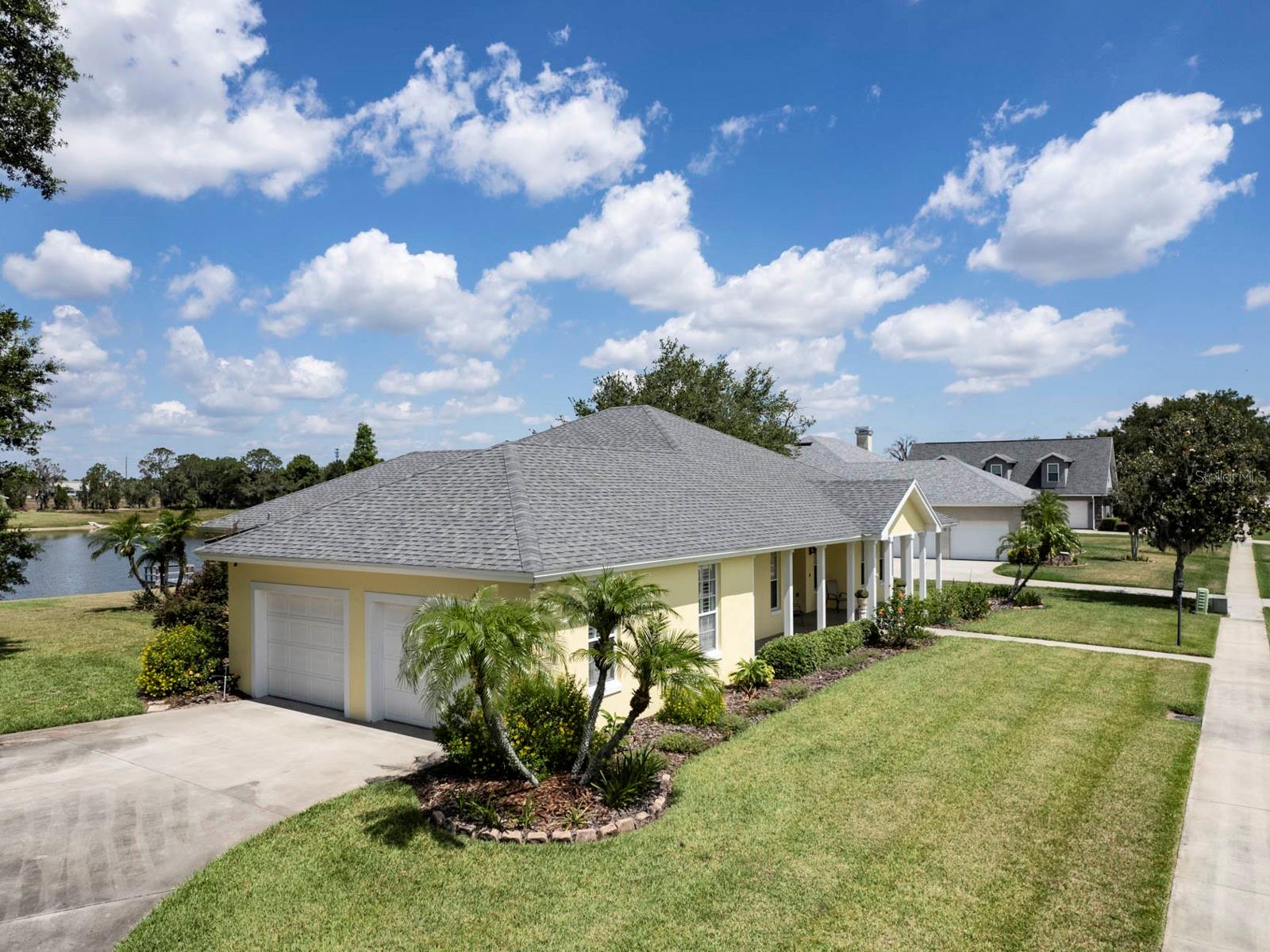 745 SQUARE LAKE DR E