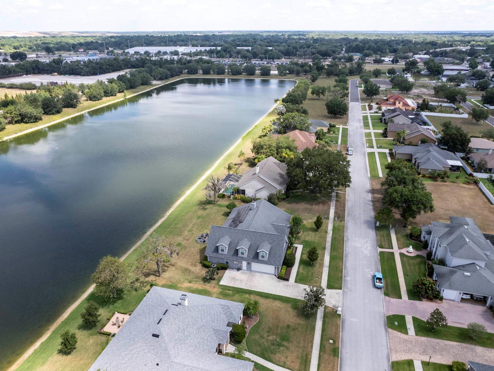 745 SQUARE LAKE DR E