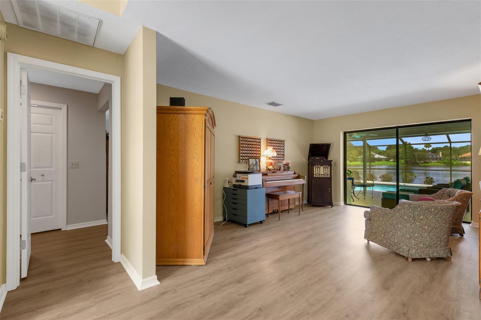 6644 ENGLELAKE DR