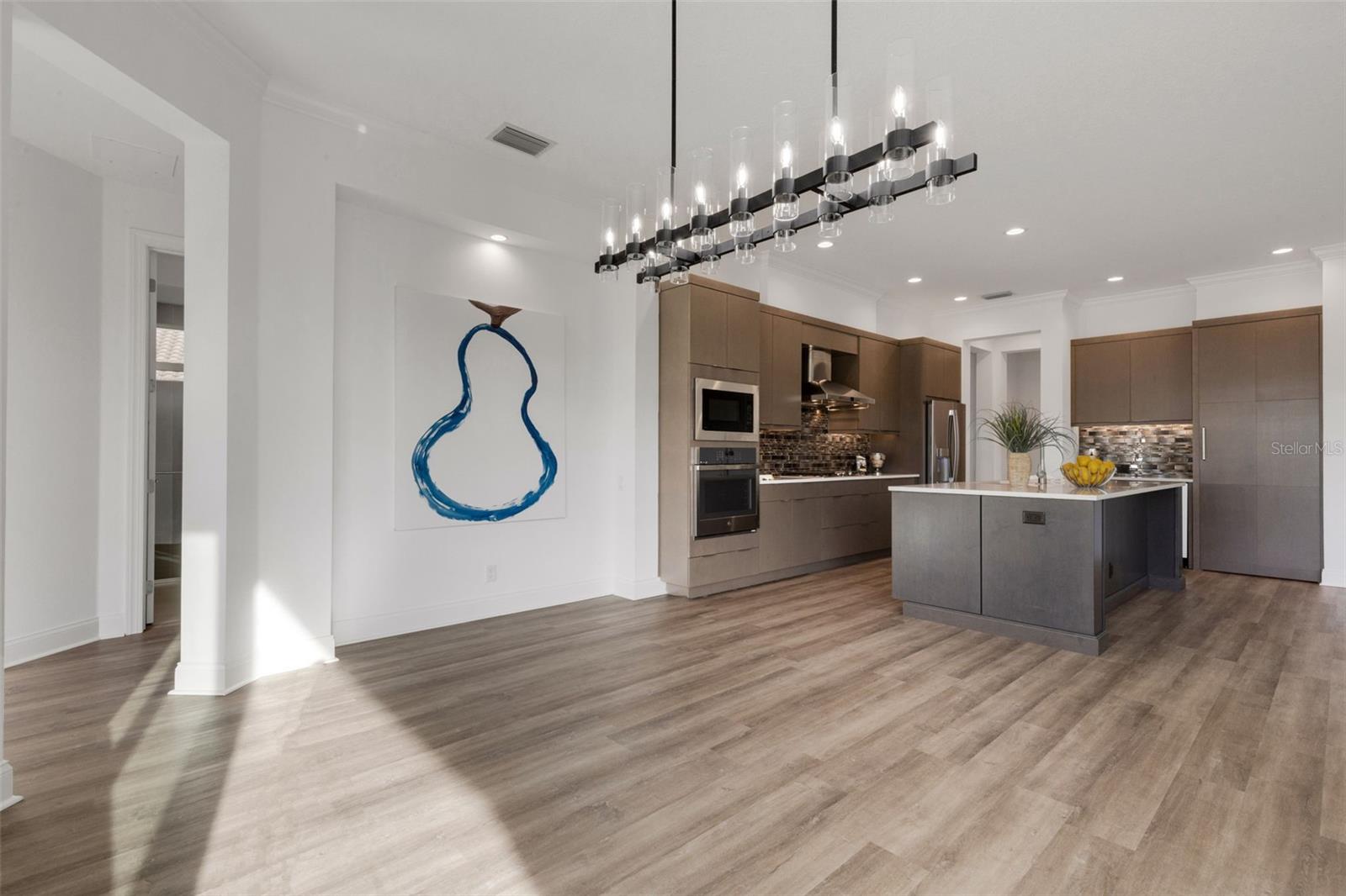 1969 GRASSLANDS BLVD