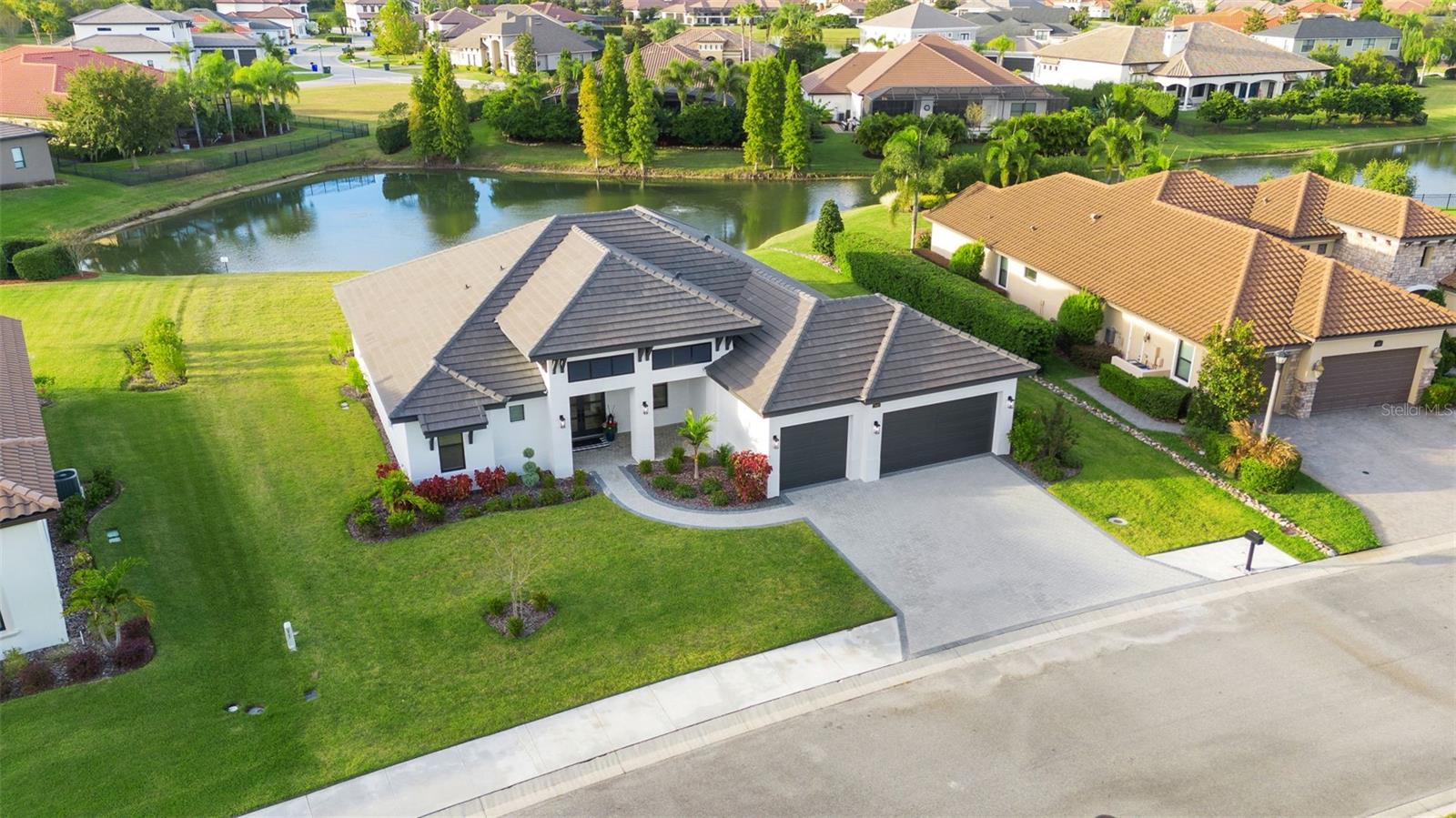 1969 GRASSLANDS BLVD