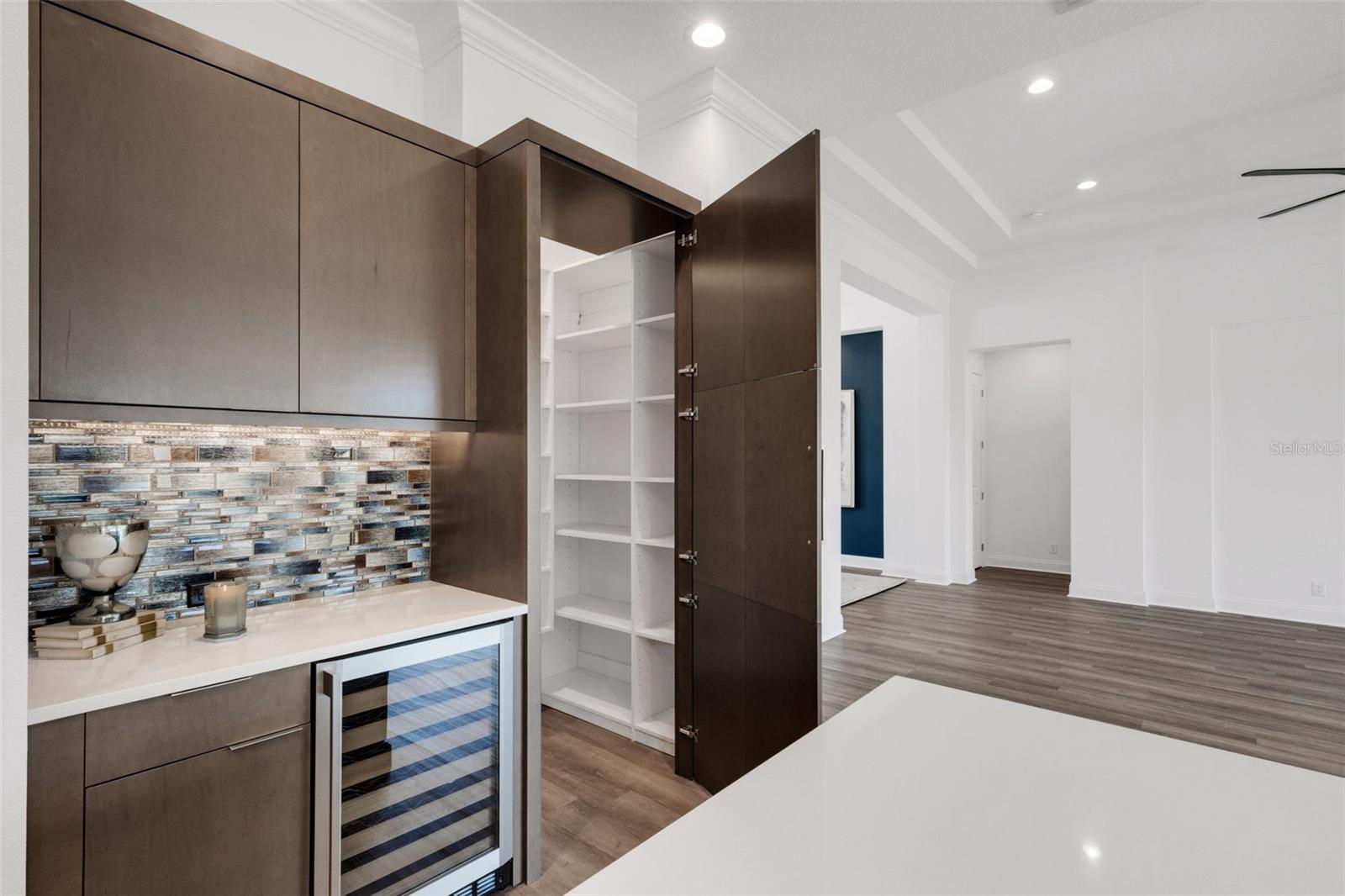 1969 GRASSLANDS BLVD