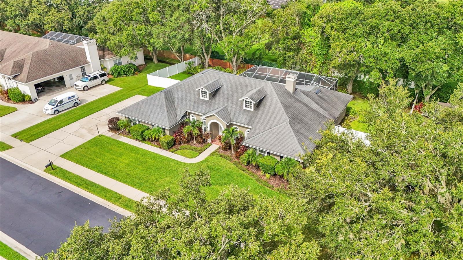 5966 LAKE VICTORIA DR