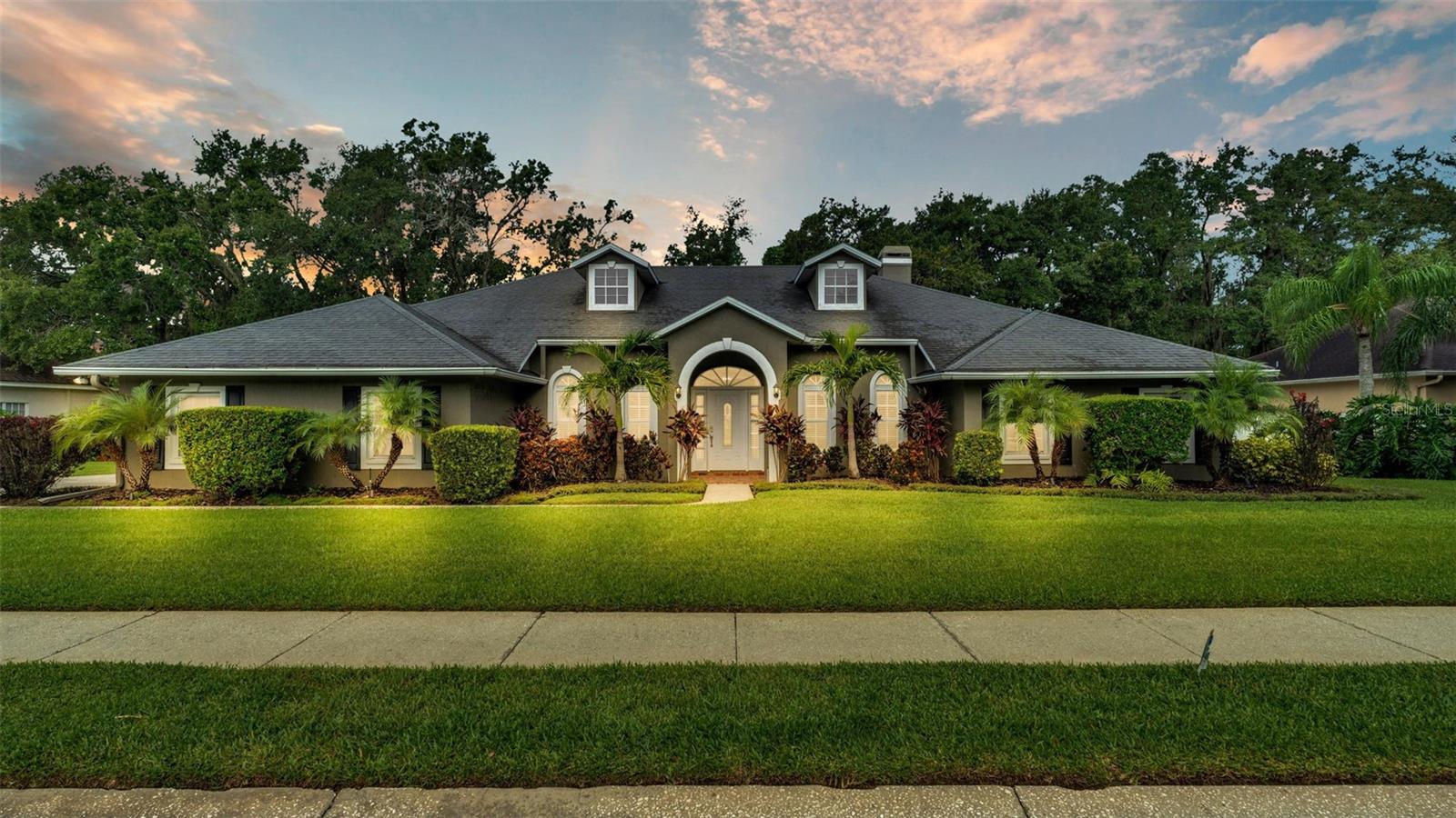 5966 LAKE VICTORIA DR