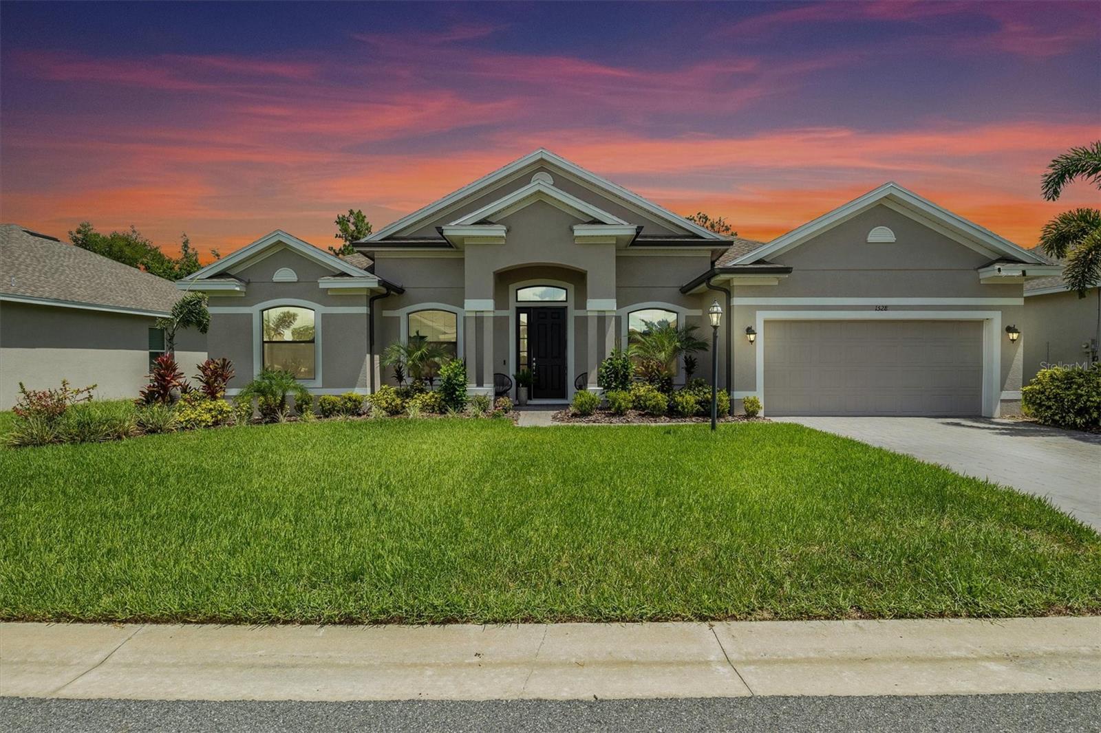 1528 CORDGRASS WAY