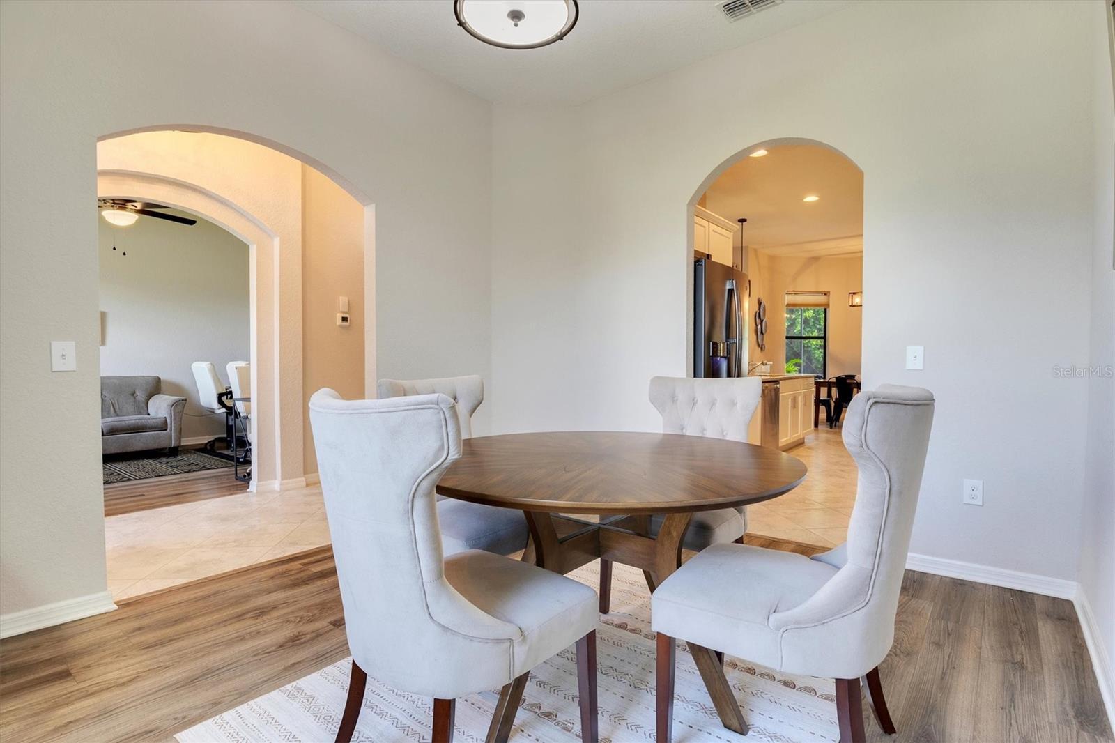 1528 CORDGRASS WAY
