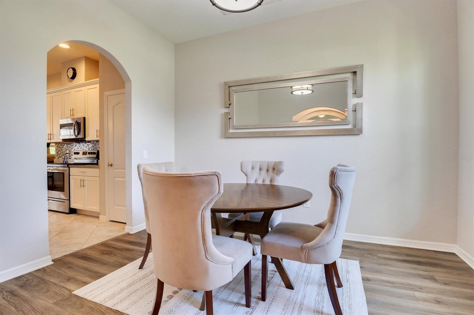 1528 CORDGRASS WAY